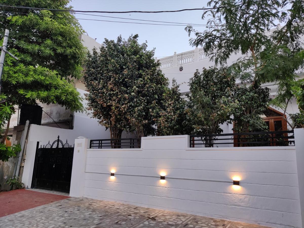 The Karauli Villa By Le Pension Stays Jaipur Eksteriør bilde