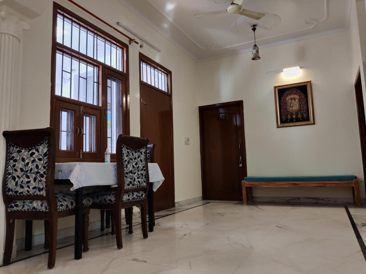 The Karauli Villa By Le Pension Stays Jaipur Eksteriør bilde