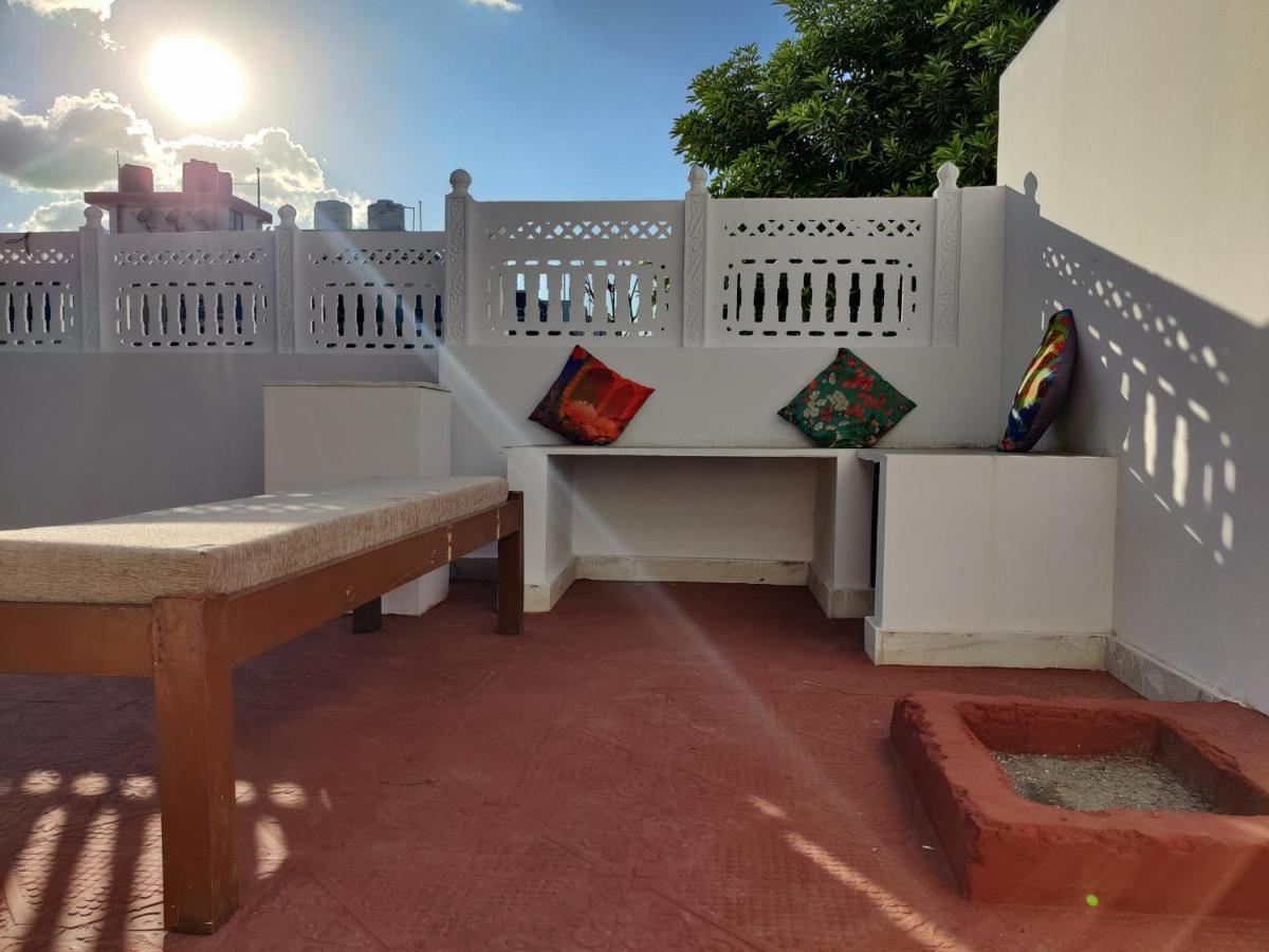The Karauli Villa By Le Pension Stays Jaipur Eksteriør bilde