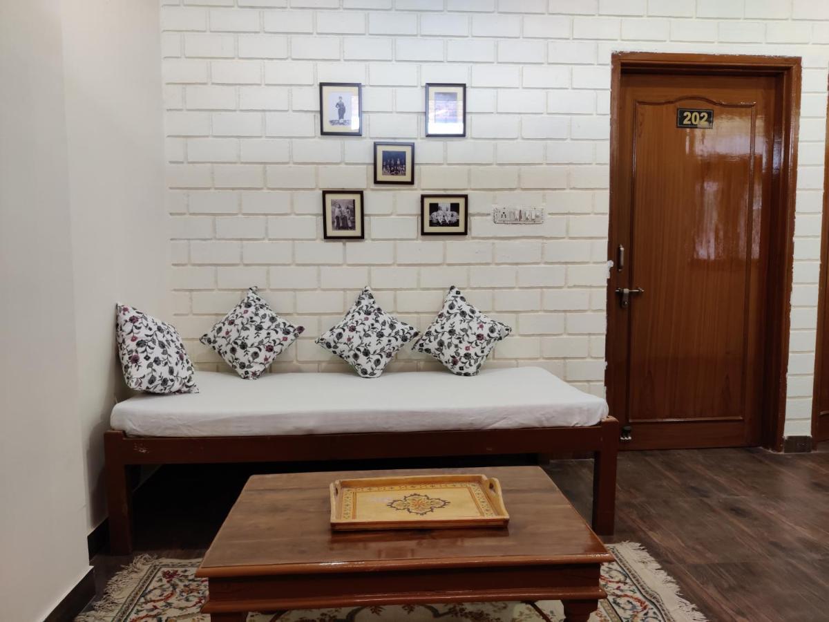 The Karauli Villa By Le Pension Stays Jaipur Eksteriør bilde